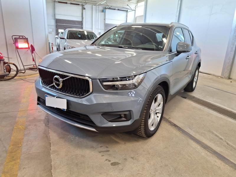 Volvo XC40 VOLVO XC40 / 2017 / 5P / SUV D3 AWD GEARTRONIC BUSINESS PLUS