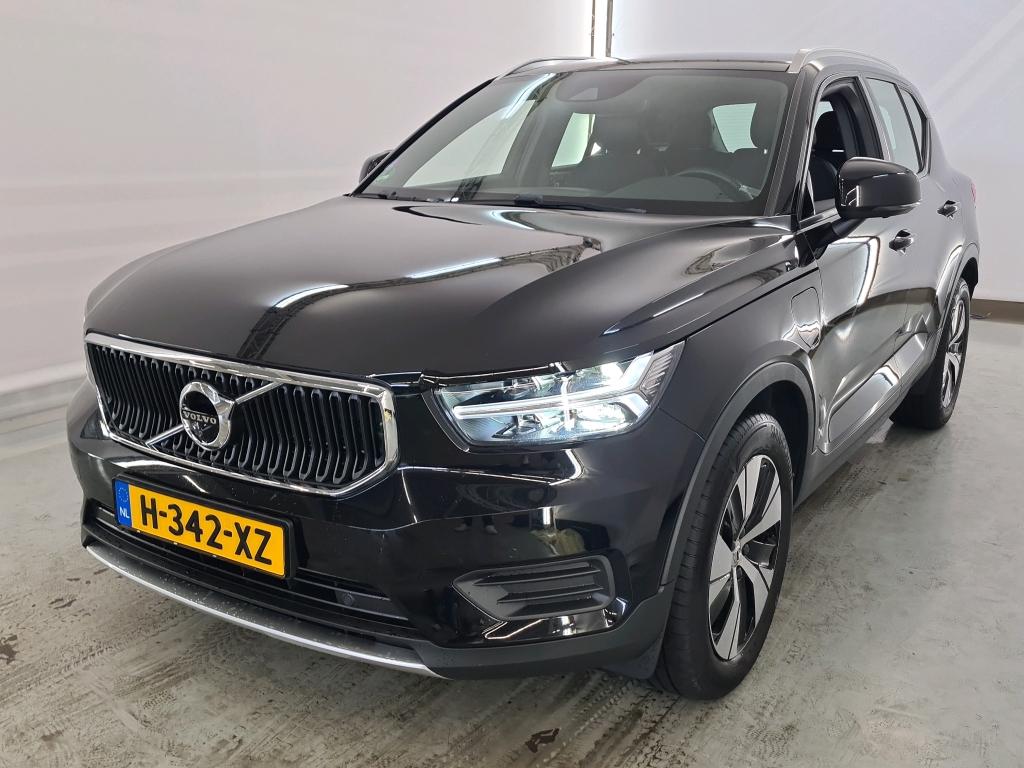 Volvo XC40 Volvo XC40 T5 Twin Engine Geartronic Momentum Pro 5d