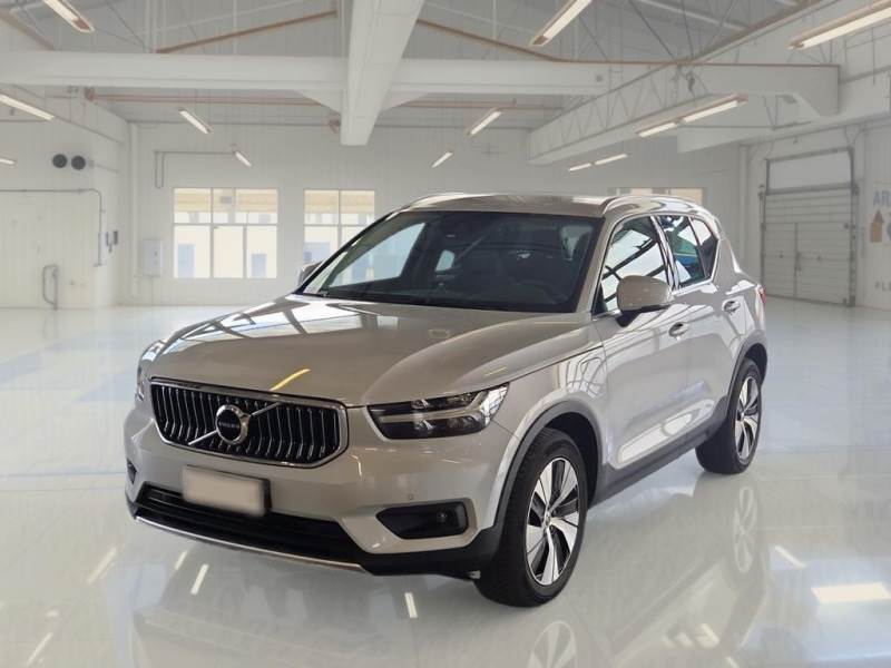Volvo XC40 VOLVO XC40 / 2017 / 5P / SUV T5 PLUG-IN HYBRID AUTO RECH INSCRIP EXPR
