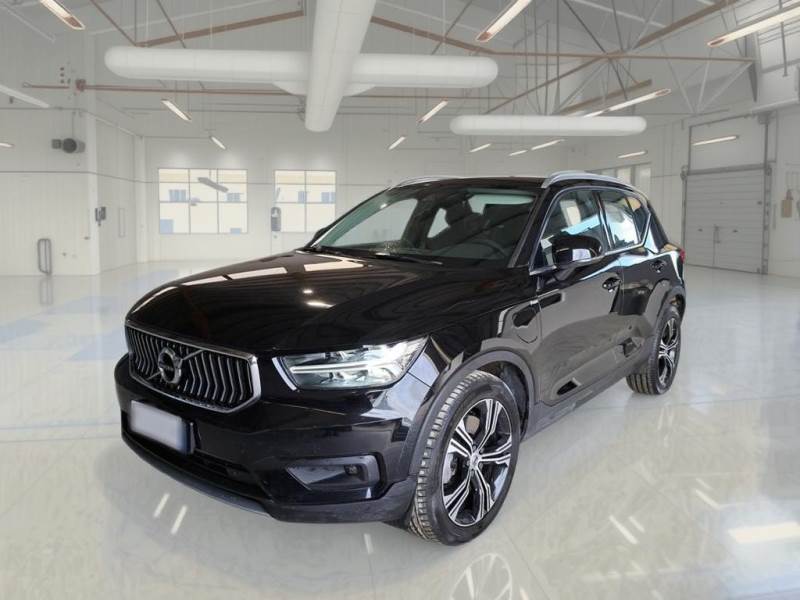 Volvo XC40 VOLVO XC40 / 2017 / 5P / SUV T5 PLUG-IN HYBRID AUTO RECH INSCRIP EXPR