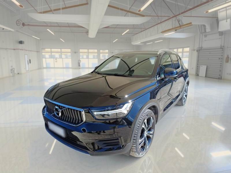 Volvo XC40 VOLVO XC40 / 2017 / 5P / SUV T5 PLUG-IN HYBRID AUTO RECHARGE INSCR.