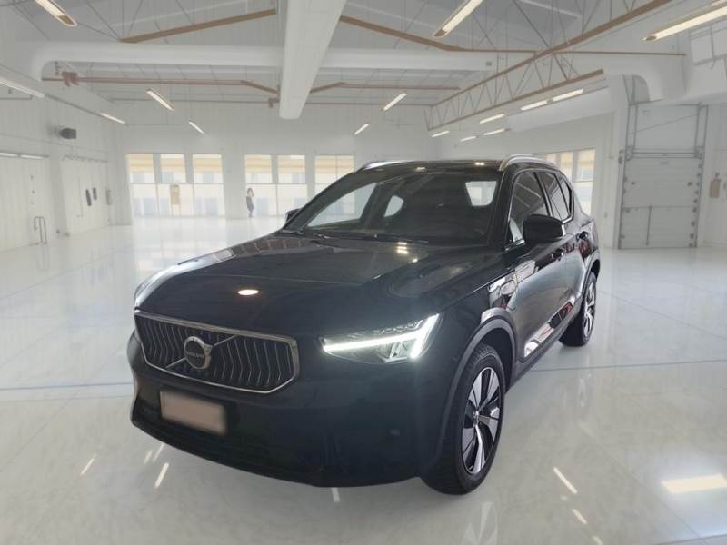 Volvo XC40 VOLVO XC40 / 2021 / 5P / SUV T4 RECHARGE PLUG-IN AUTO CORE