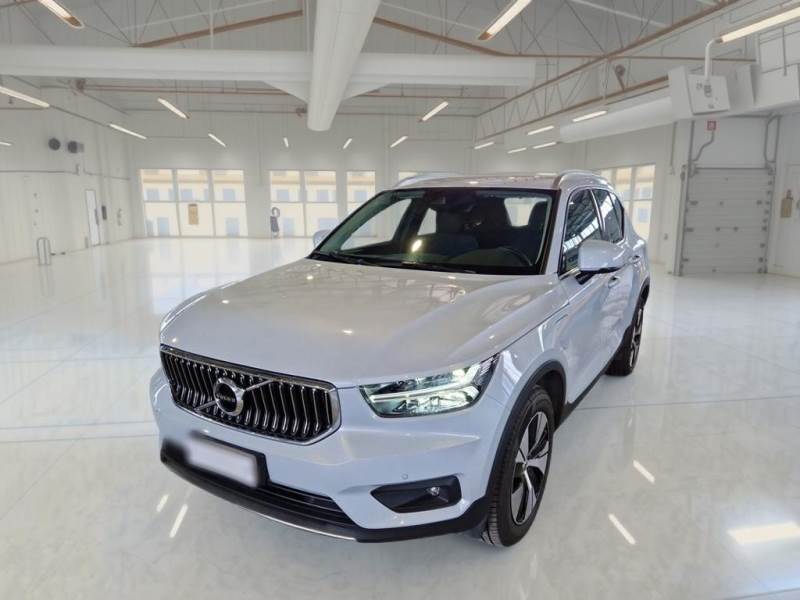 Volvo XC40 VOLVO XC40 / 2017 / 5P / SUV T4 PLUG-IN HYBRID AUTO RECH INSCRIP EXPR