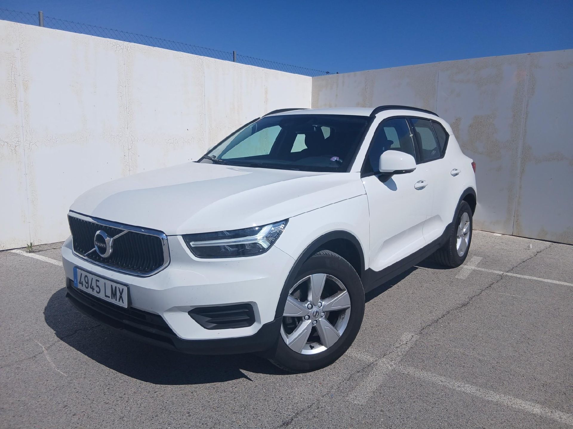 Volvo XC40 VOLVO XC40 / 2017 / 5P / todoterreno 1.5 T2 Momentum Core Auto