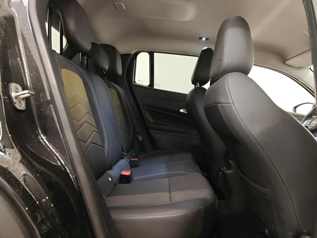 Foto 15 van Jeep Avenger